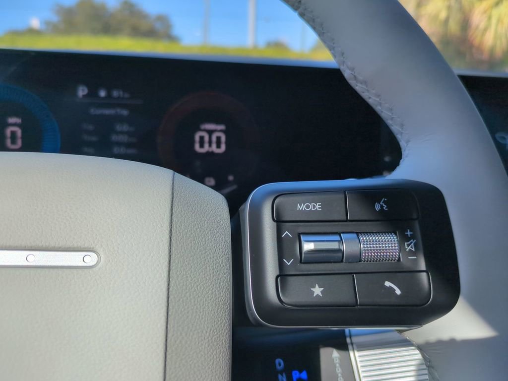 New 2026 Hyundai Santa Fe SE image 31