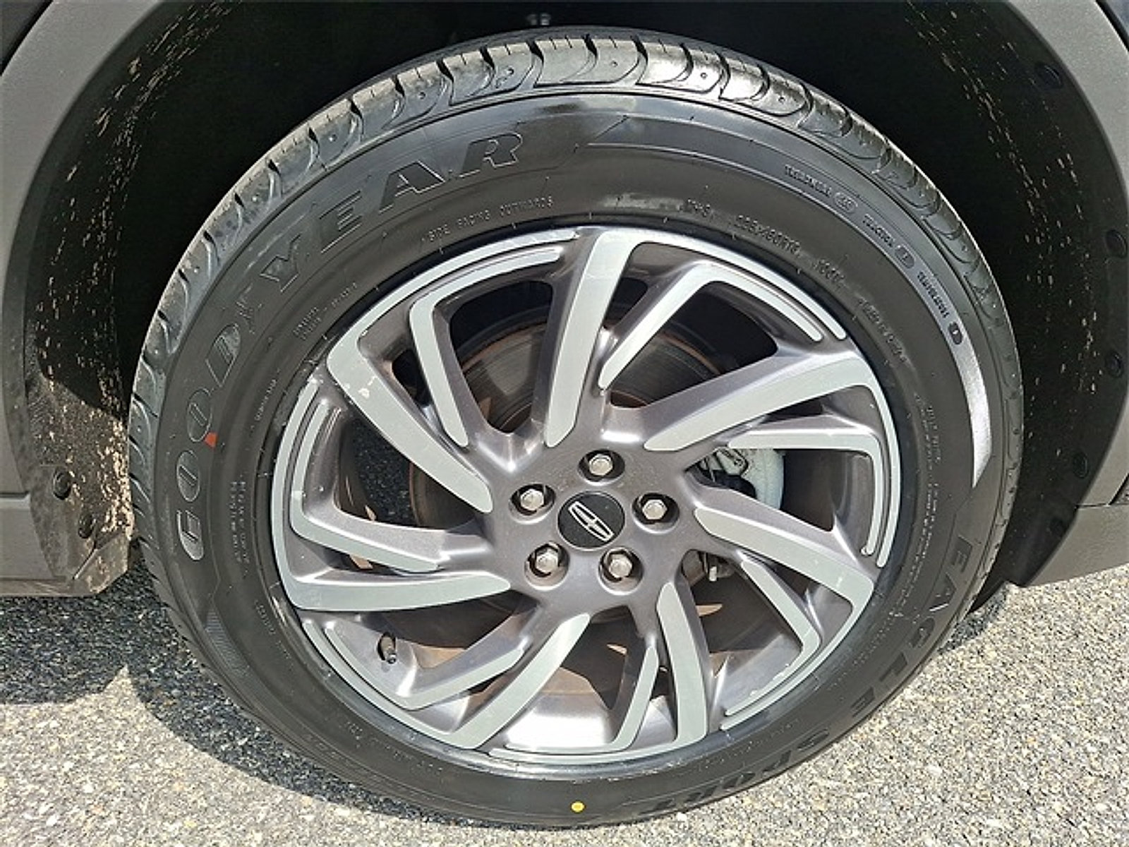 Certified 2023 Lincoln Corsair AWD w/ Equipment Group 101A image 8