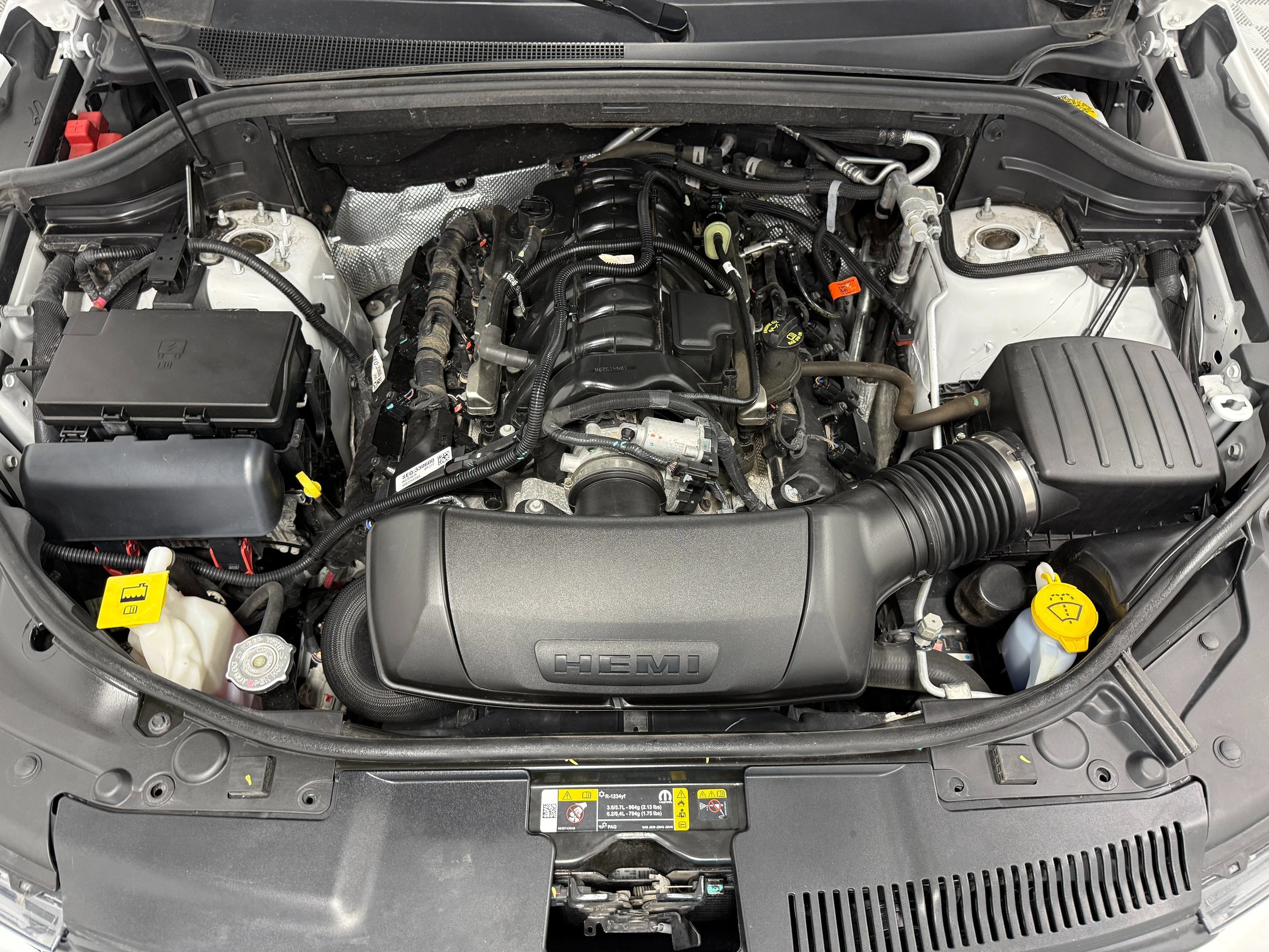 Used 2024 Dodge Durango R/T AWD/4WD image 40