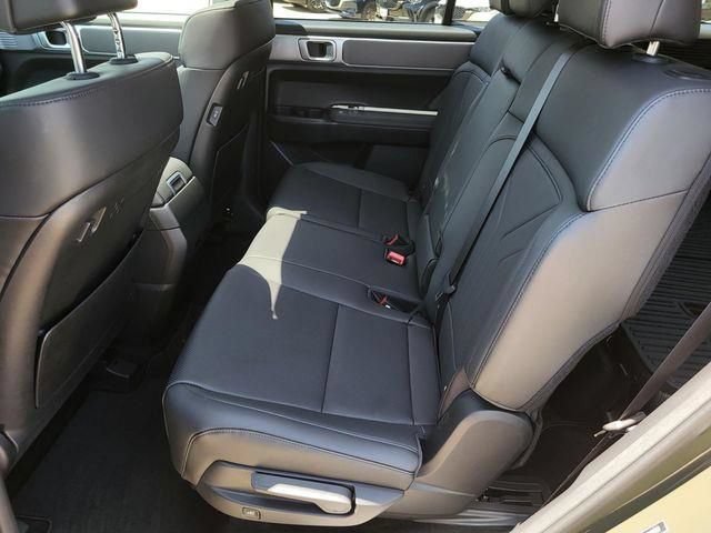 Used 2024 Hyundai Santa Fe XRT AWD/4WD image 14