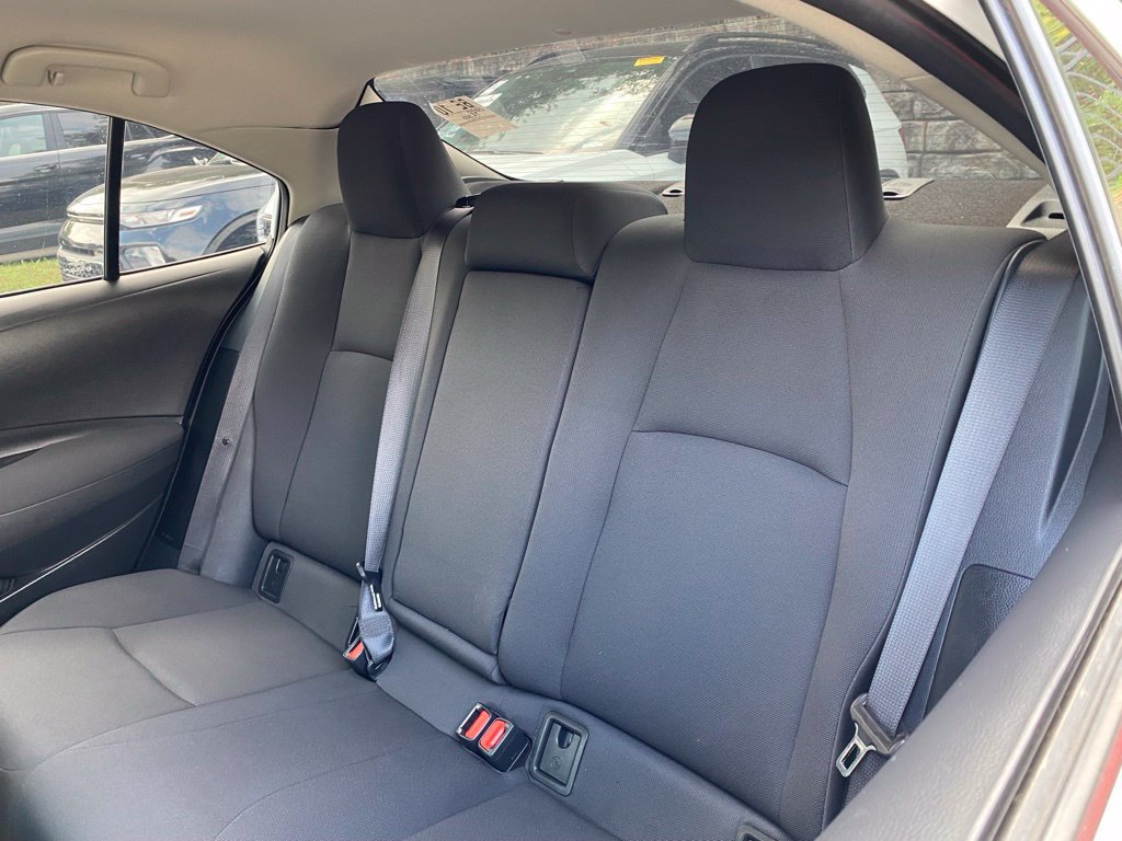 Used 2022 Toyota Corolla LE FWD image 15
