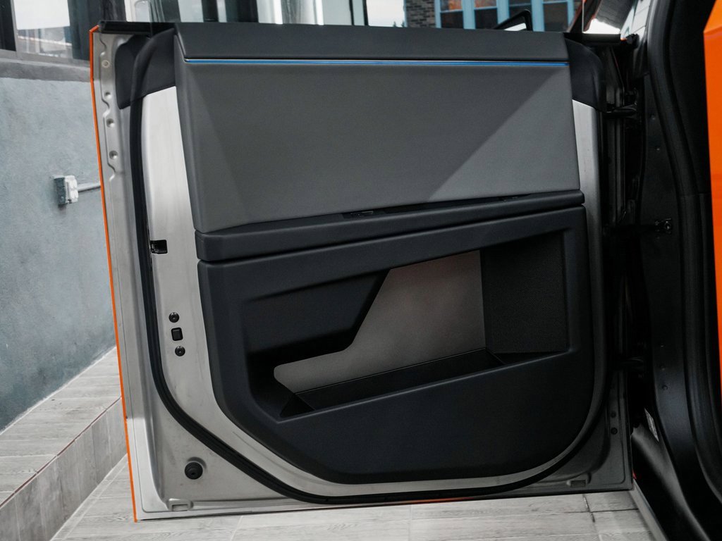 Used 2024 Tesla Cybertruck AWD Crew Cab image 14