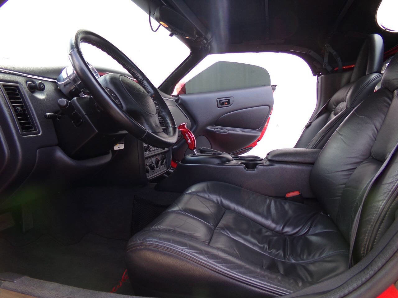 Used 1999 Plymouth Prowler image 18