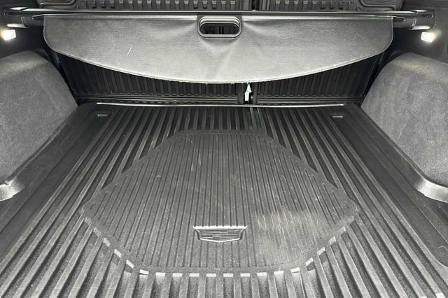Certified 2023 Cadillac XT5 Luxury w/ LPO, Floor Liner Package image 15