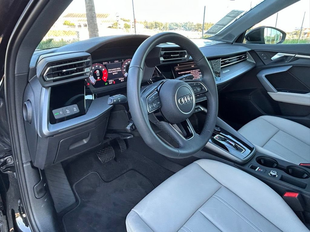 Used 2025 Audi A3 2.0T Premium w/ Convenience Package AWD/4WD image 18