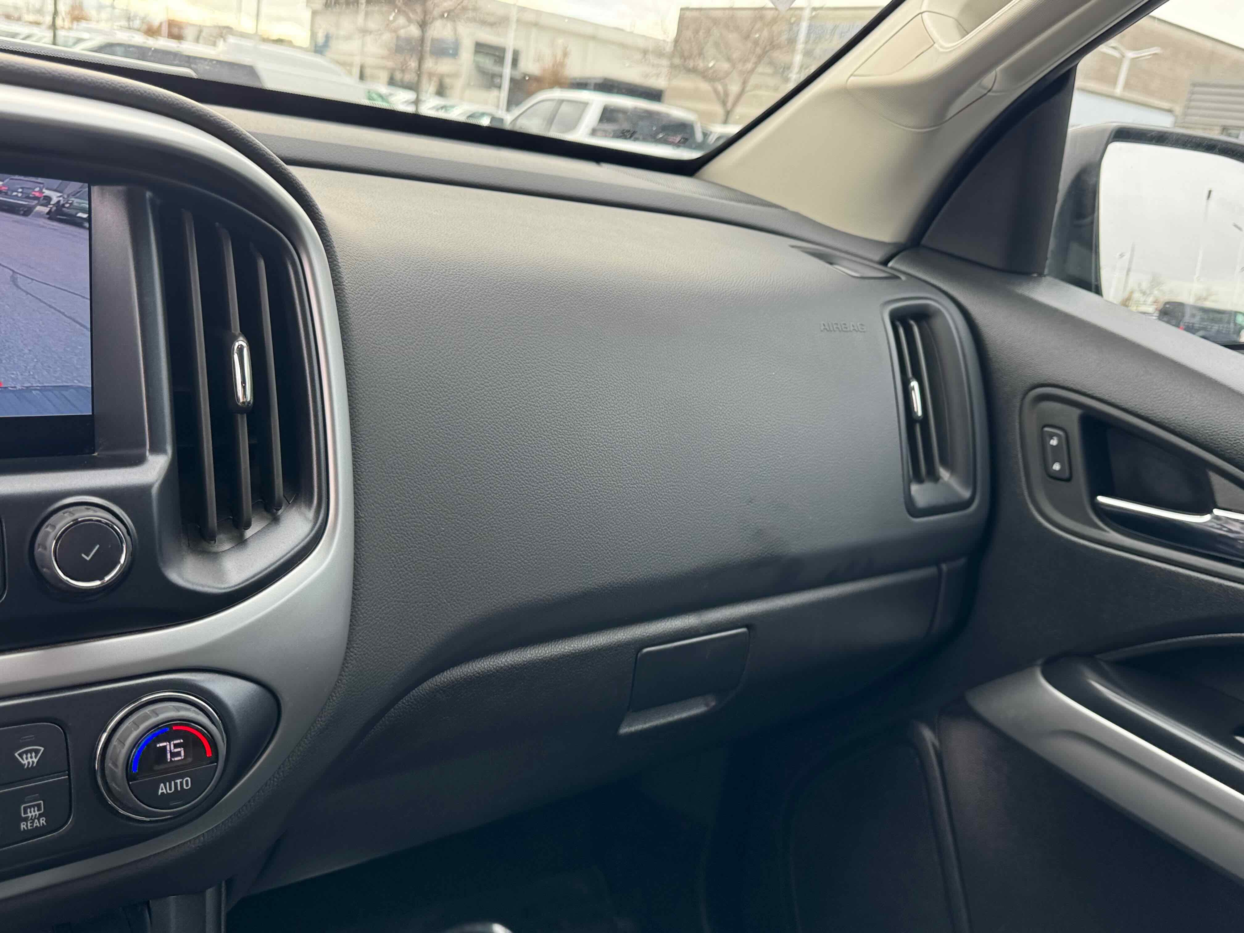 Used 2022 Chevrolet Colorado ZR2 image 23