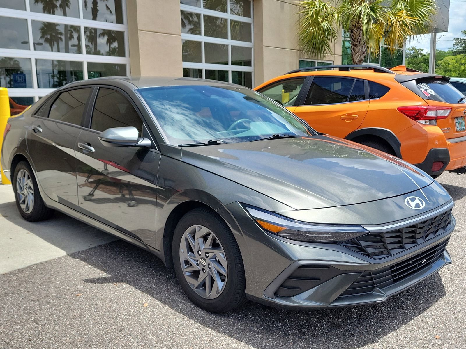 Used 2024 Hyundai Elantra SEL FWD video 1