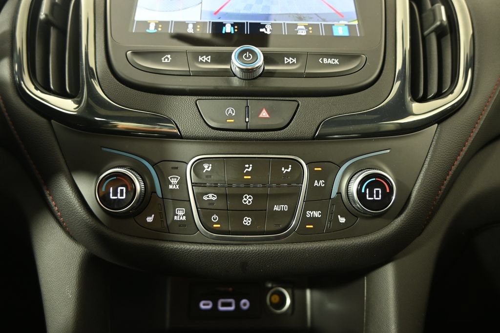 Used 2024 Chevrolet Equinox RS w/ RS Leather Package AWD/4WD image 29