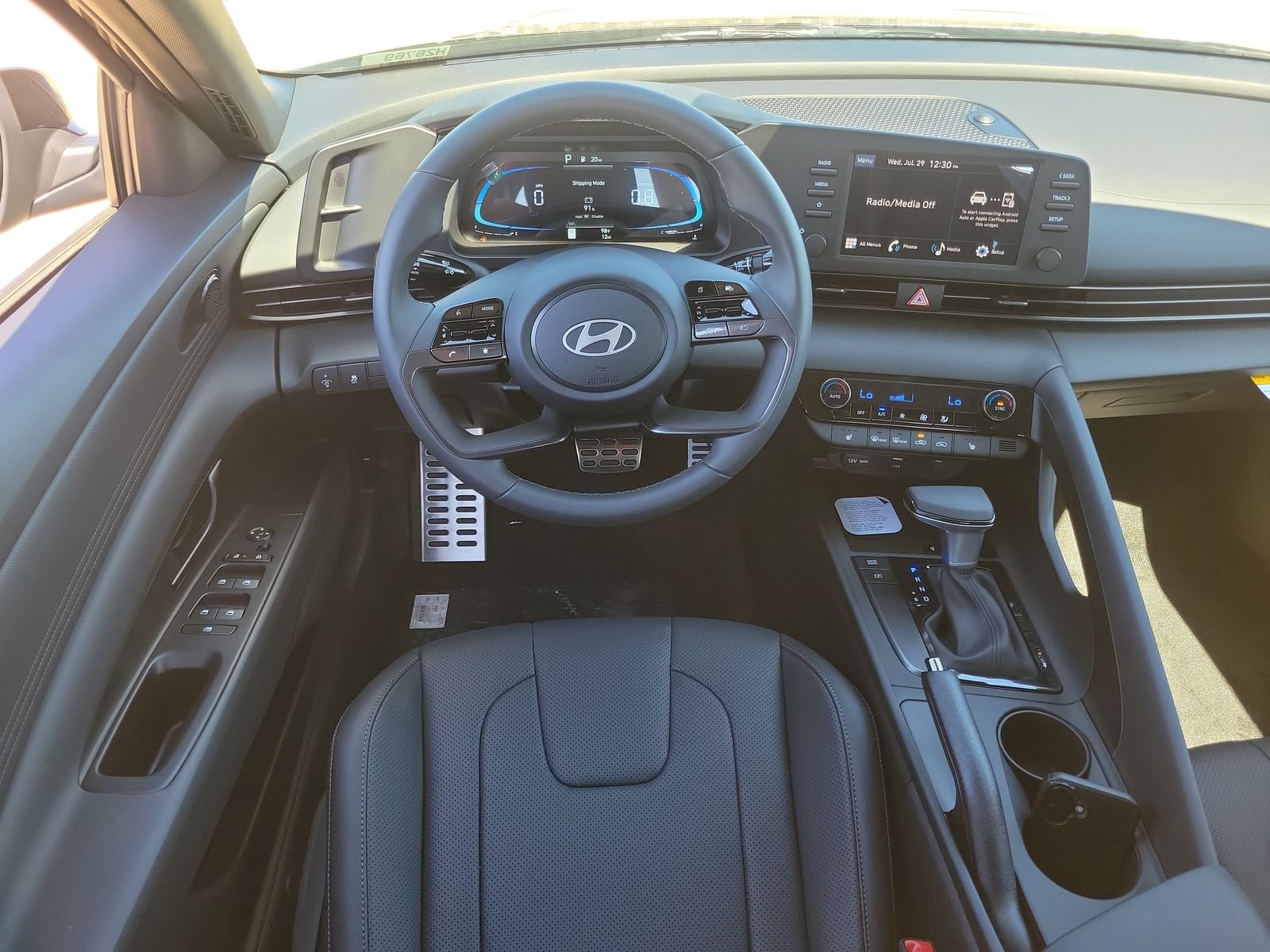 New 2026 Hyundai Elantra SEL Sport FWD image 7