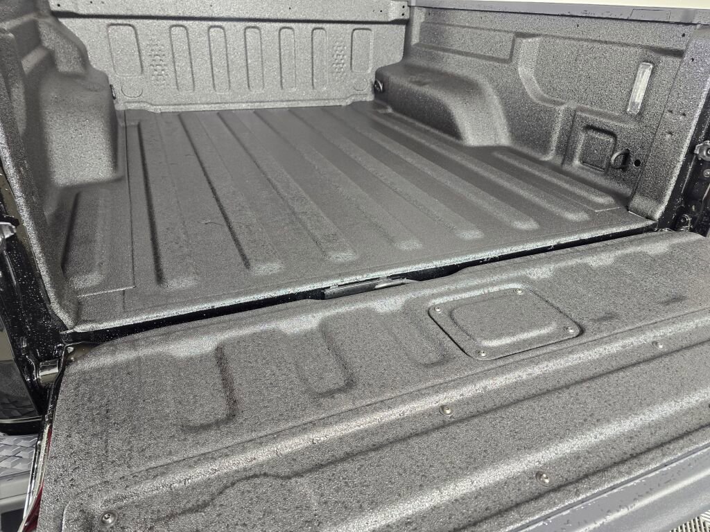 New 2026 Jeep Gladiator Sport image 14