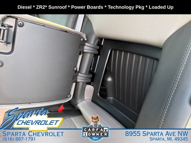 Used 2025 Chevrolet Silverado 2500 ZR2 w/ Technology Package AWD/4WD image 18