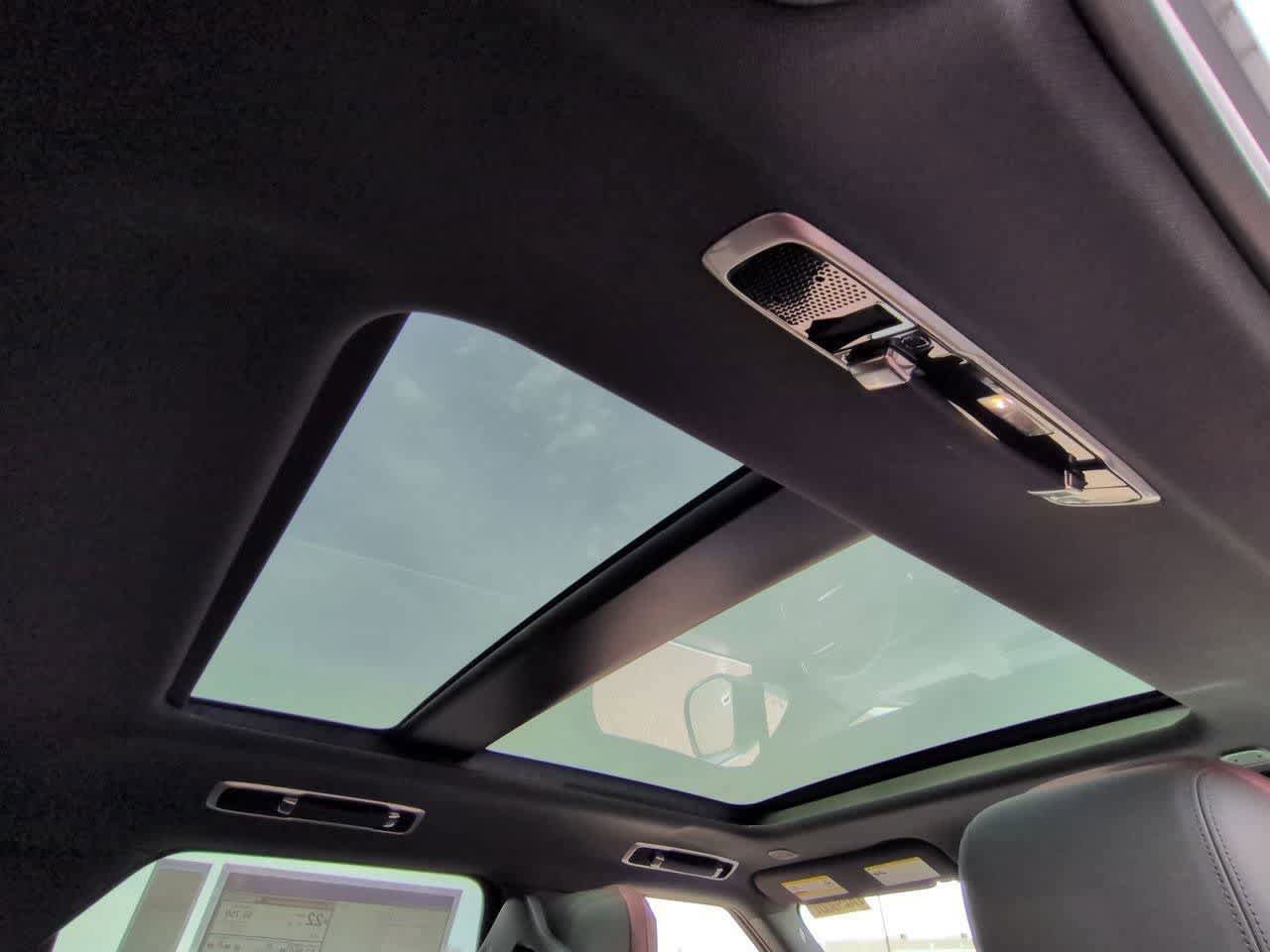New 2026 Land Rover Range Rover Sport Dynamic SE AWD/4WD image 22