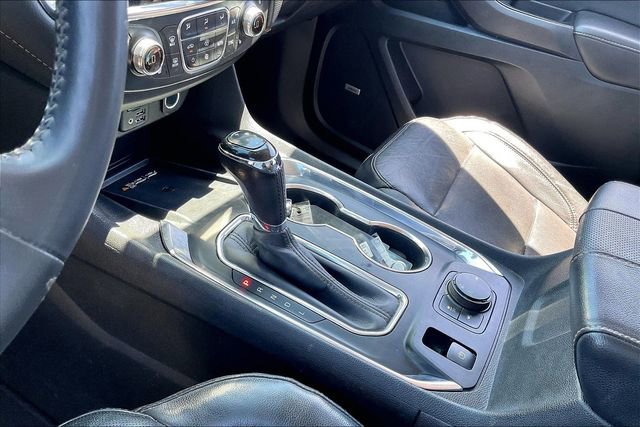 Used 2020 Chevrolet Traverse Premier FWD image 18