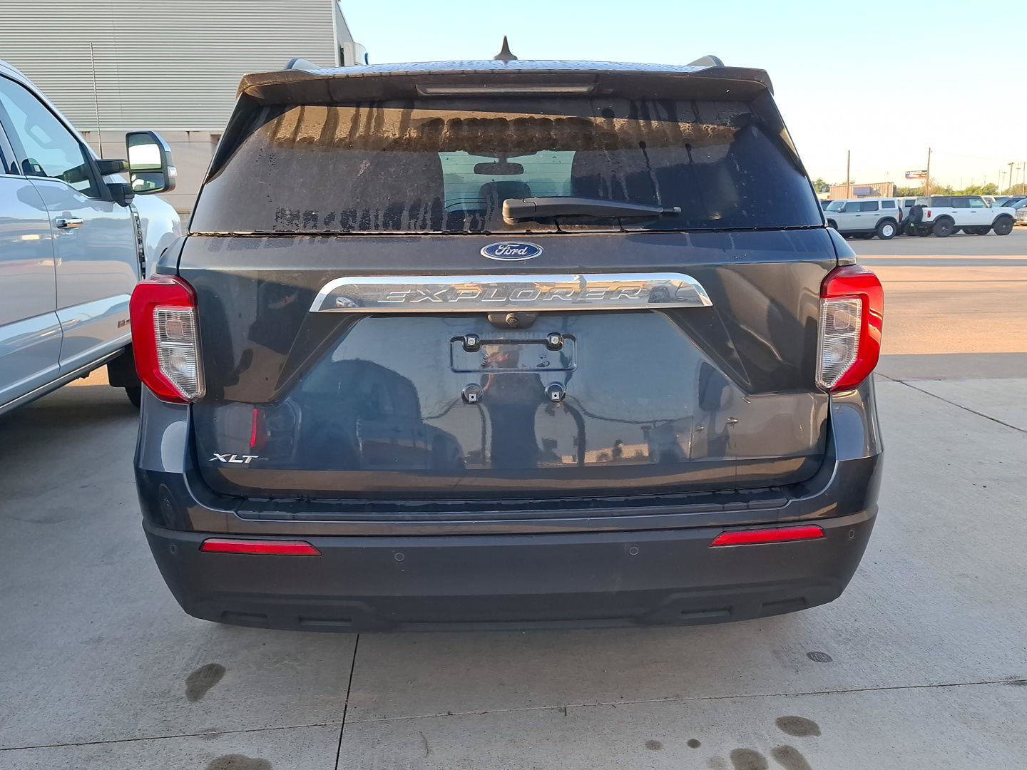 Used 2023 Ford Explorer XLT RWD image 29