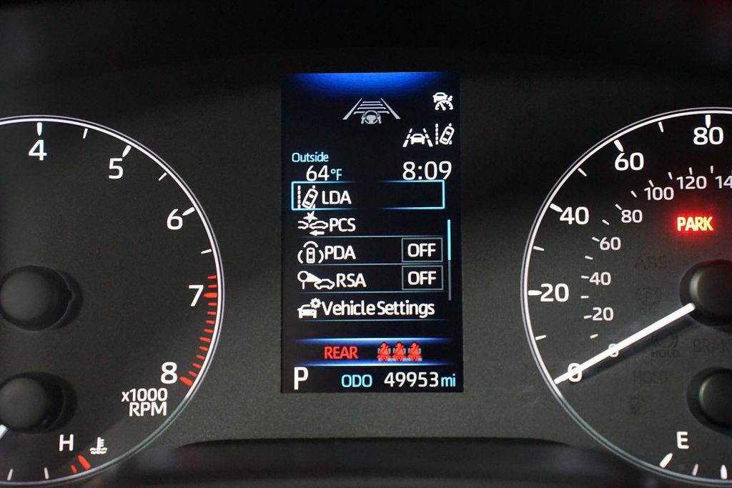 Used 2025 Toyota Corolla Cross L FWD image 16