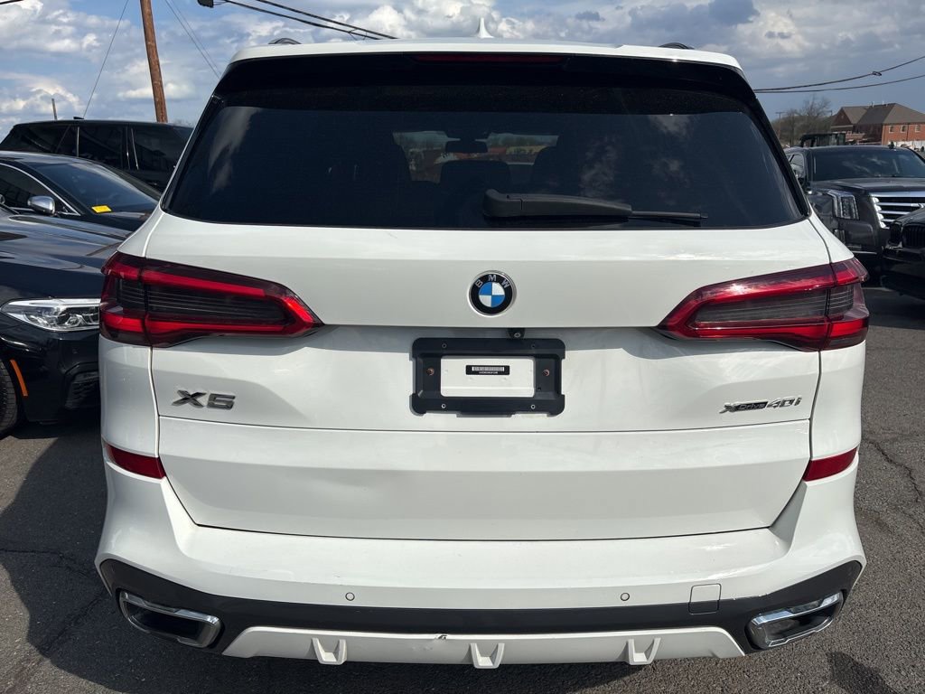 Used 2019 BMW X5 xDrive40i w/ M Sport Package image 5