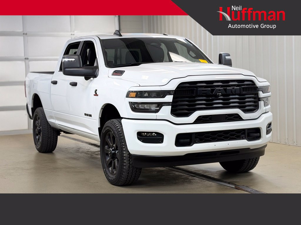 Used 2025 RAM 2500 Big Horn AWD/4WD image 1