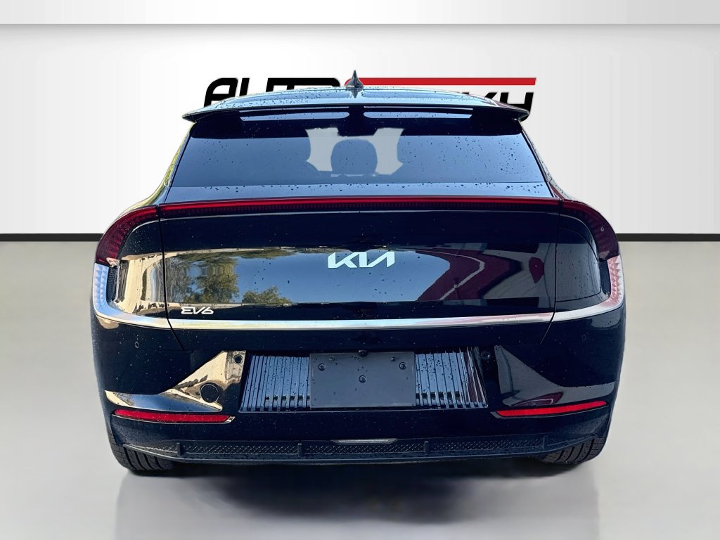 Used 2024 Kia EV6 Wind RWD image 6