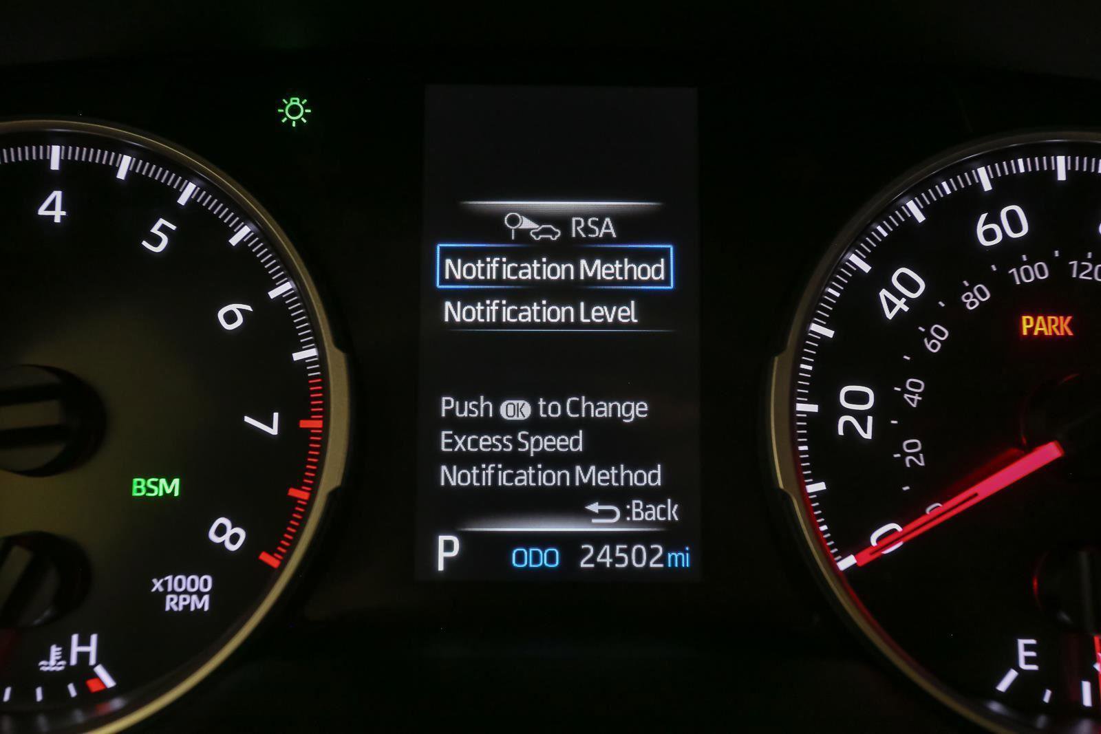 Used 2022 Toyota RAV4 XLE w/ XLE Grade Weather Package AWD/4WD image 40