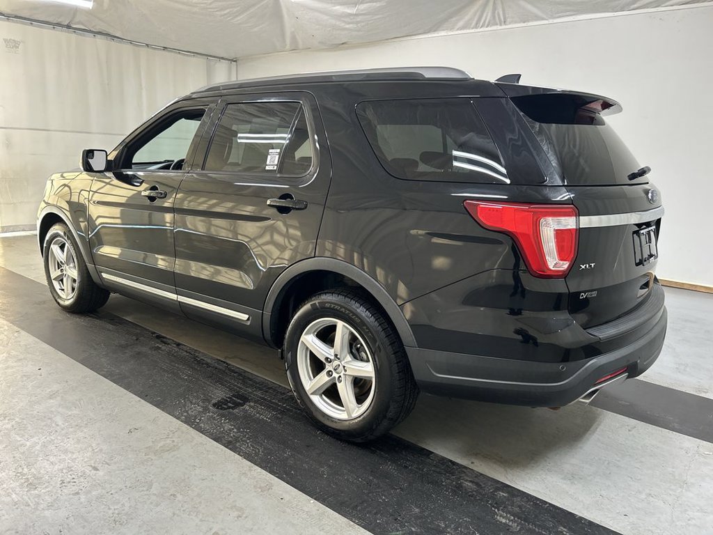 Used 2018 Ford Explorer XLT FWD image 7