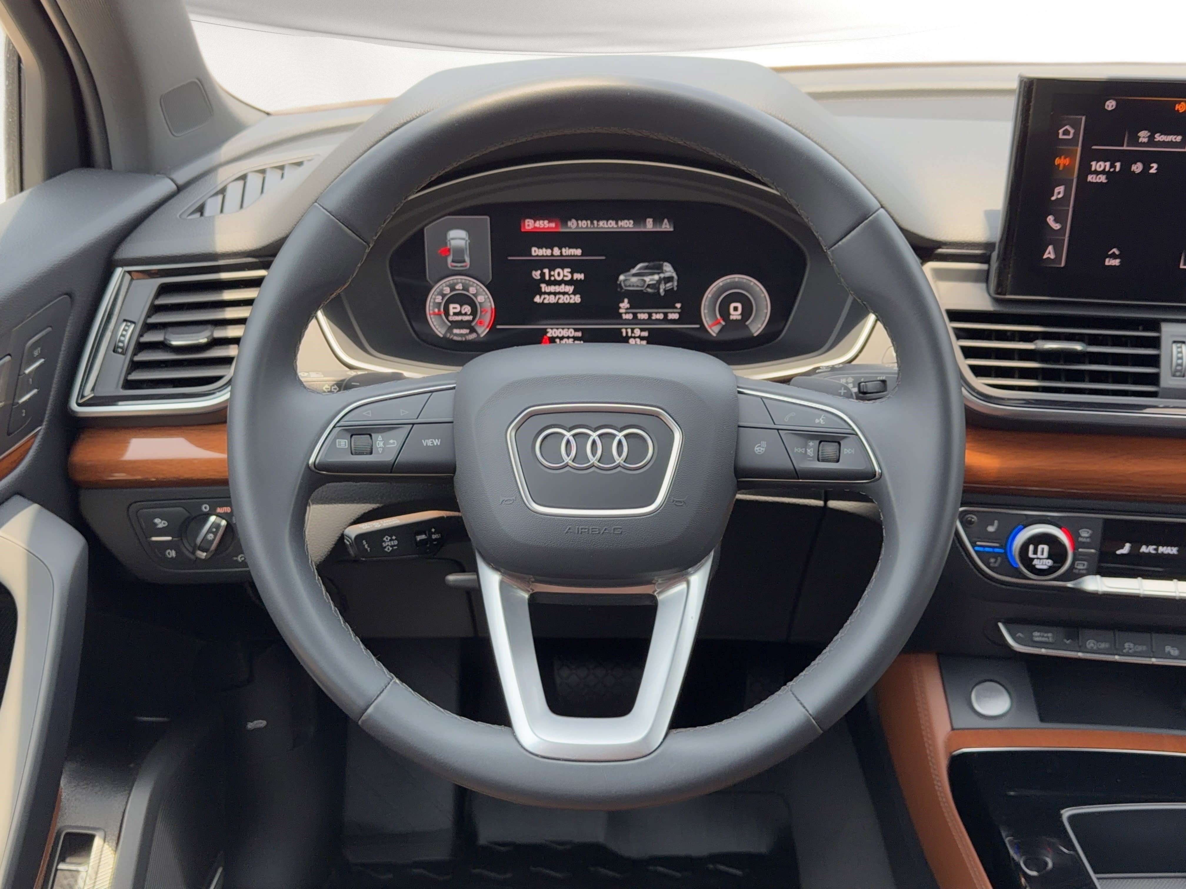 Used 2023 Audi Q5 2.0T Prestige w/ Prestige Package AWD/4WD image 20
