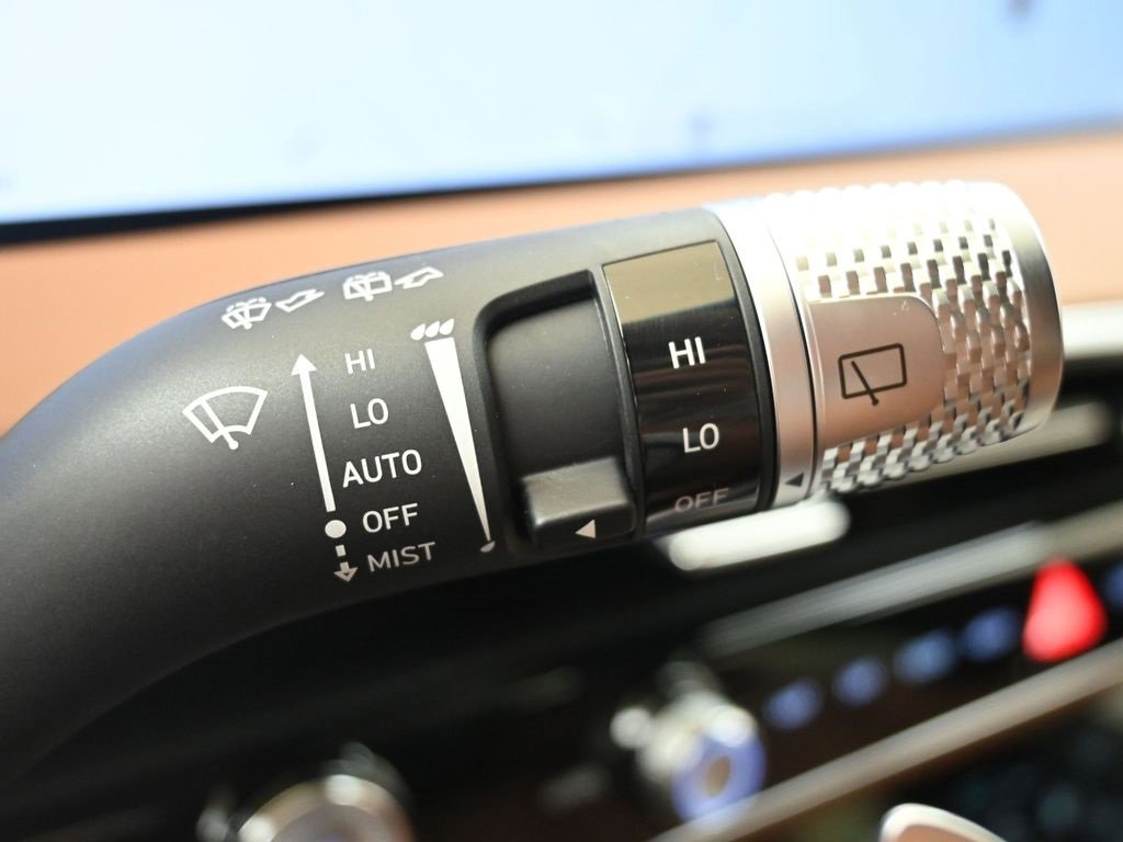 New 2026 Genesis GV70 2.5T Advanced image 27