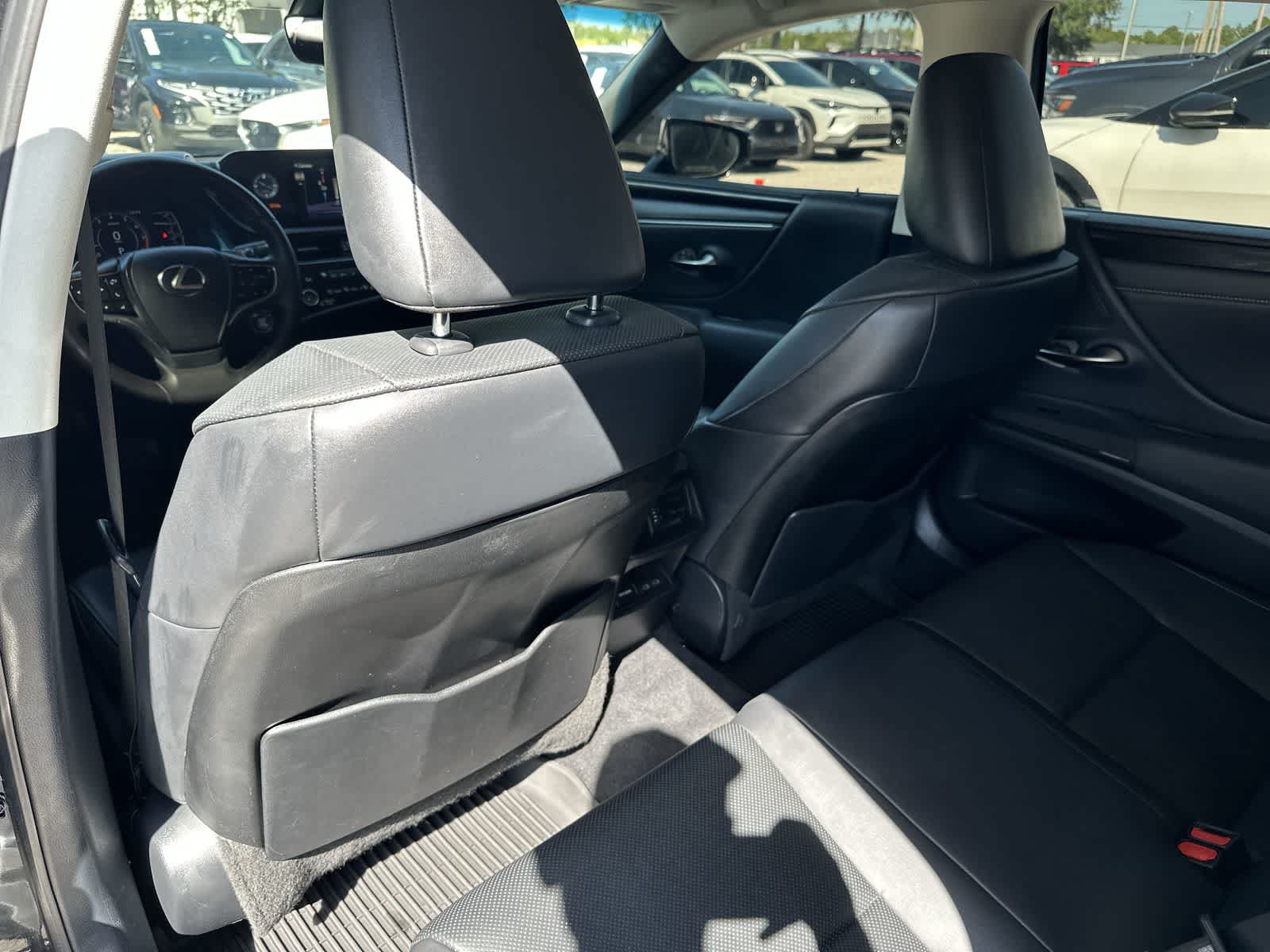 Used 2022 Lexus ES 350 w/ Accessory Package 2 FWD image 16