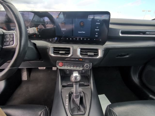 Used 2024 Ford Mustang Premium image 21