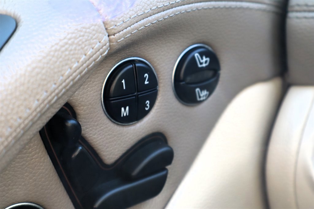 Used 2003 Mercedes-Benz SL 500 image 38