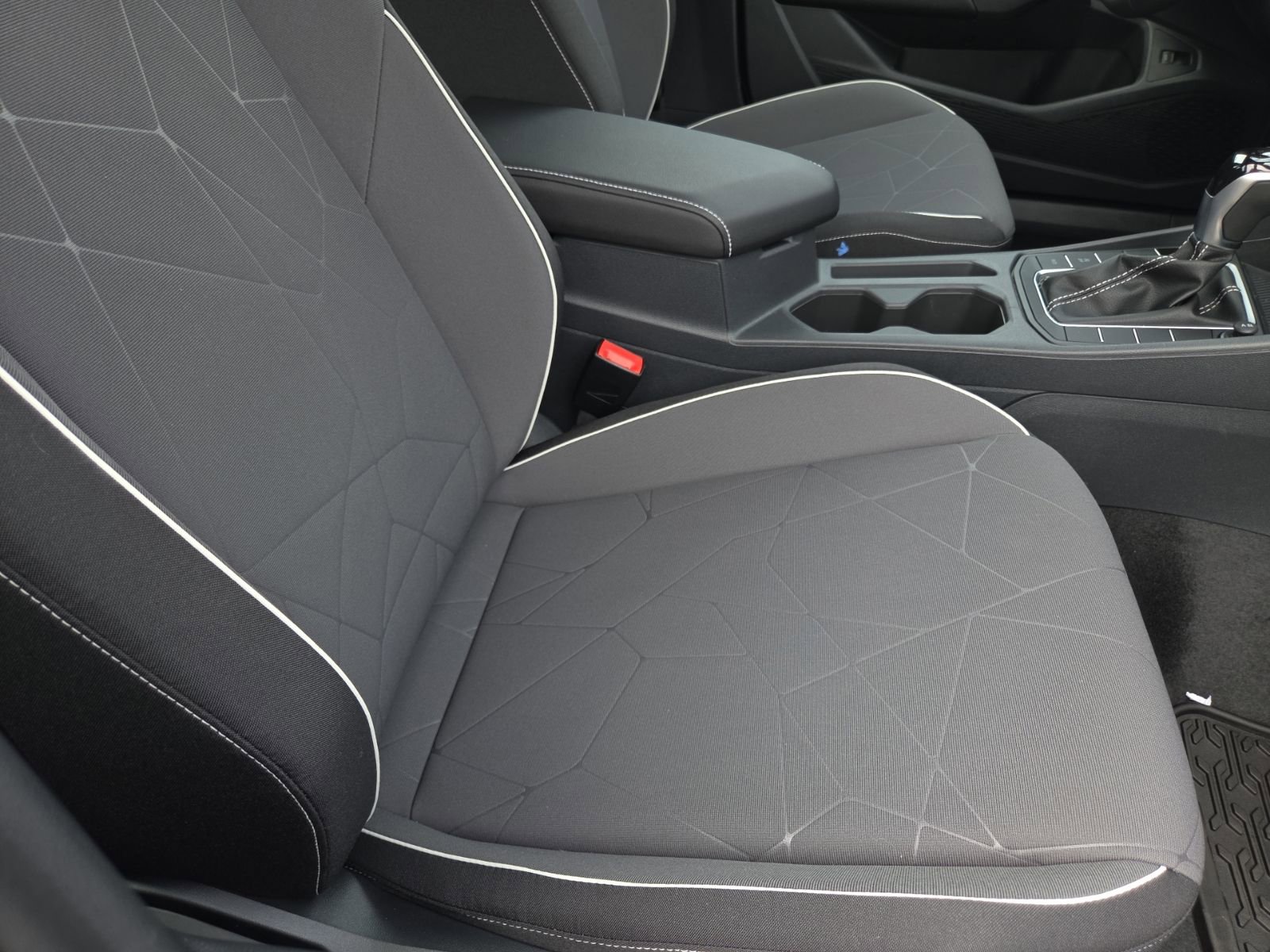 New 2026 Volkswagen Jetta Sport FWD image 21