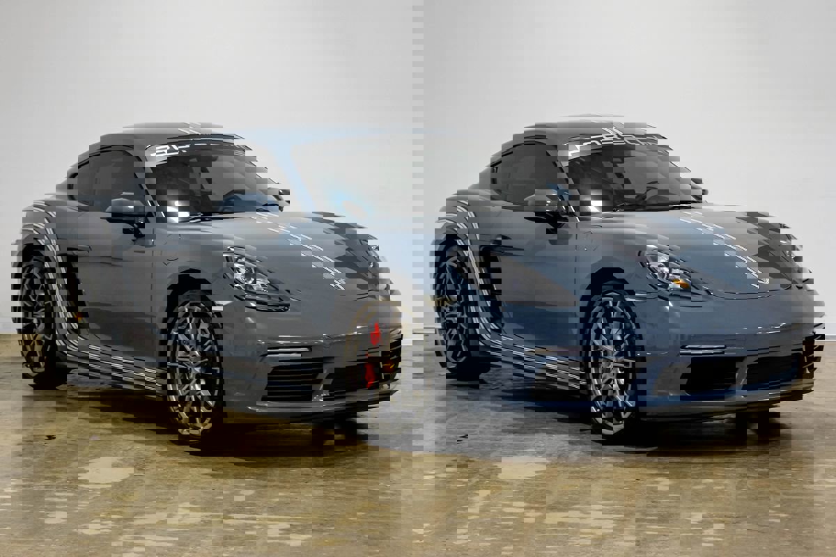 Used 2017 Porsche 718 Cayman S w/ Sport Chrono Package image 6