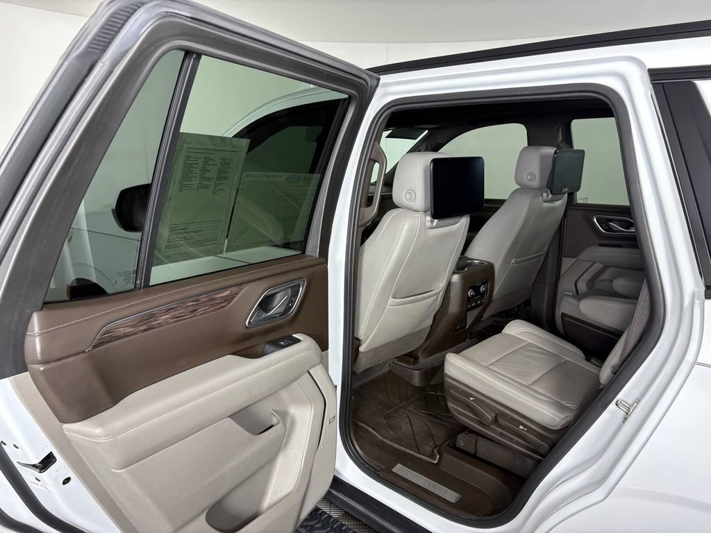 Used 2021 Chevrolet Tahoe Z71 w/ Rear Media and Nav Package AWD/4WD image 29