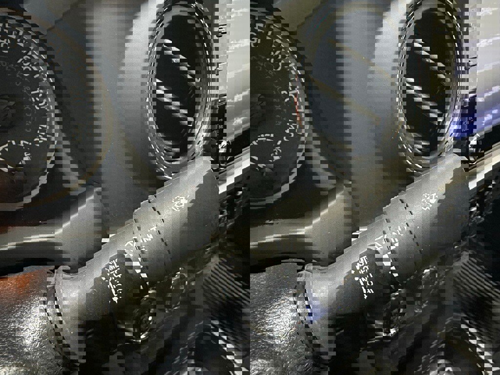 Used 2023 Toyota Tacoma Limited image 22