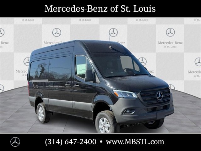 New 2025 Mercedes-Benz Sprinter 2500 image 1