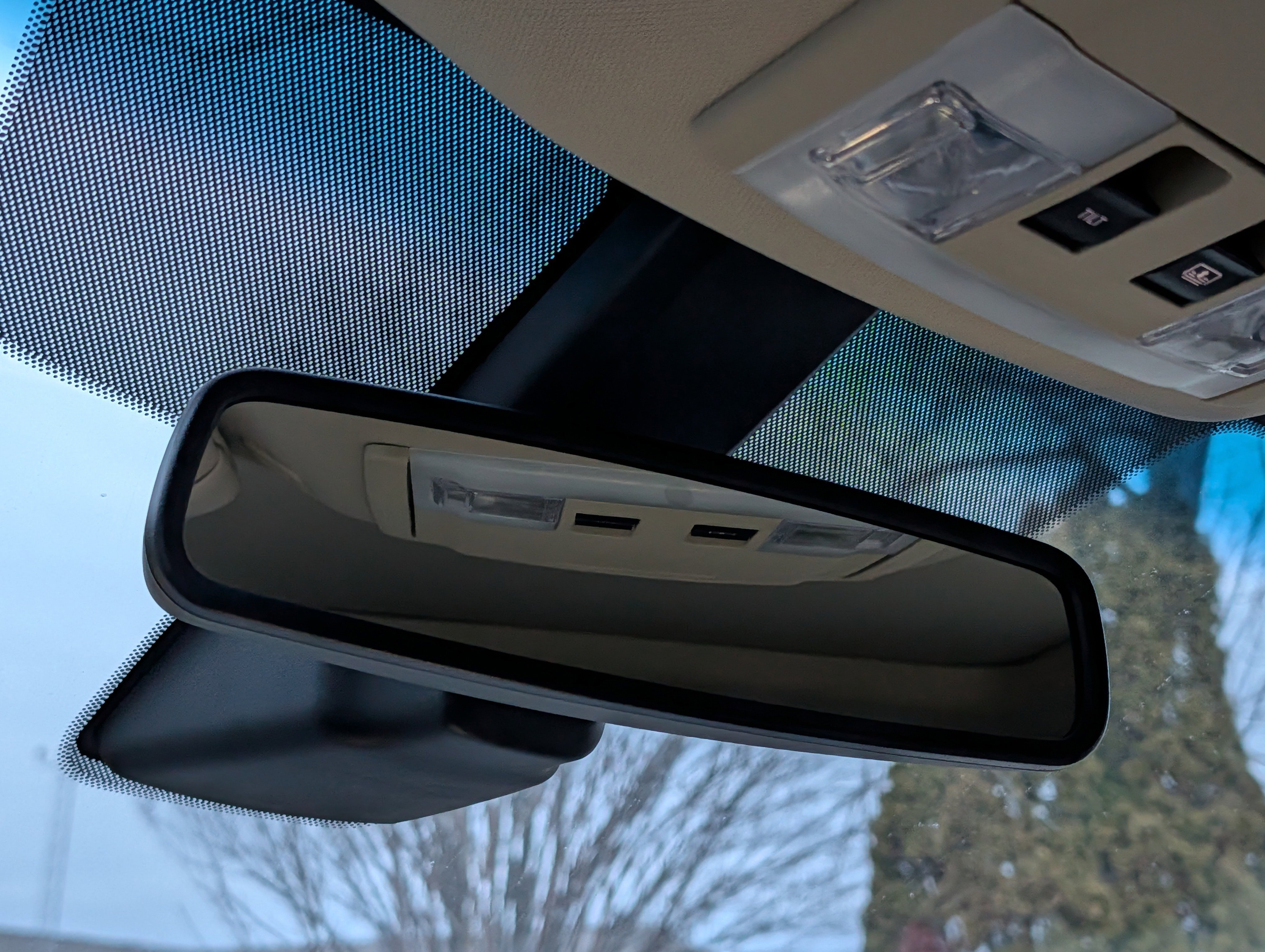 Used 2018 Lincoln MKT AWD image 23