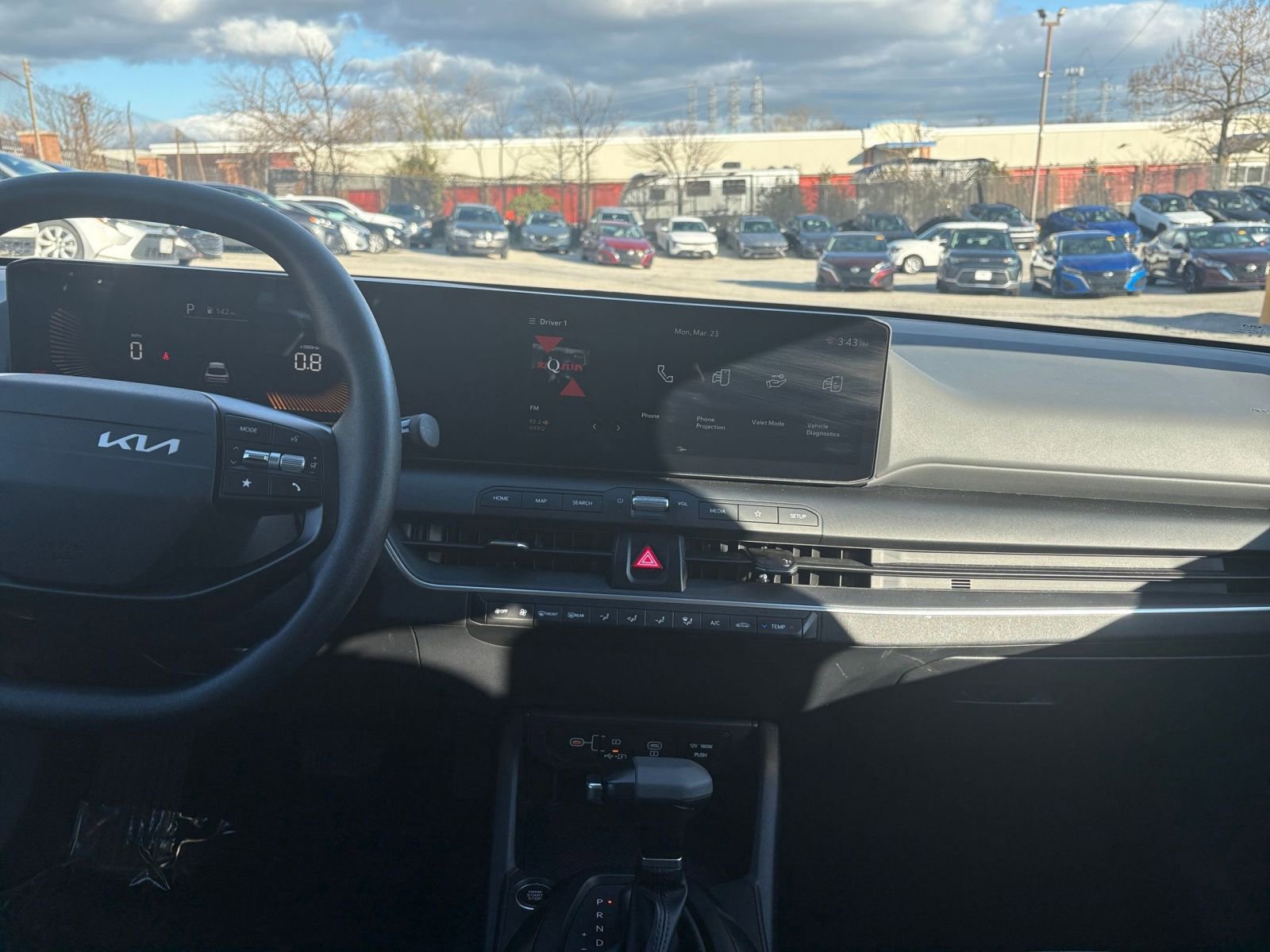 Used 2025 Kia K4 FWD image 17
