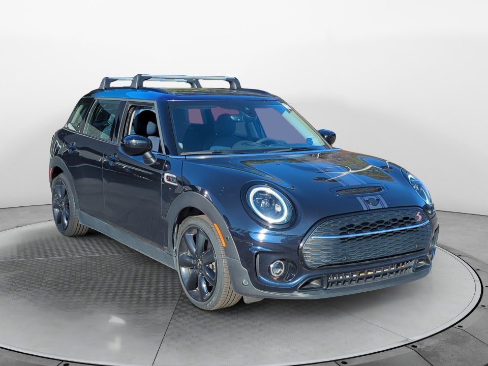 Used 2022 MINI Cooper Clubman S image 1
