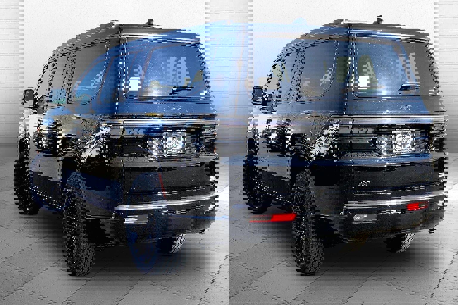 New 2026 Jeep Grand Wagoneer L Limited image 3