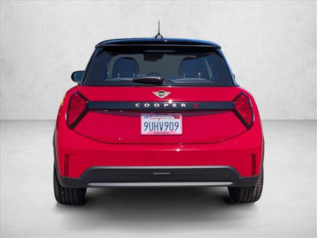 Used 2025 MINI Cooper S FWD image 7