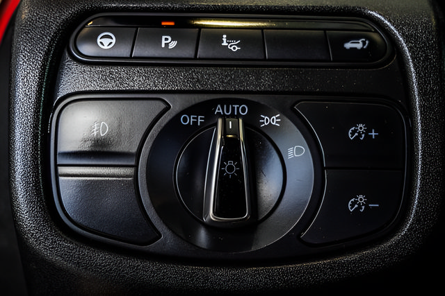 Used 2023 INFINITI QX55 Sensory w/ Lighting Package AWD/4WD image 18