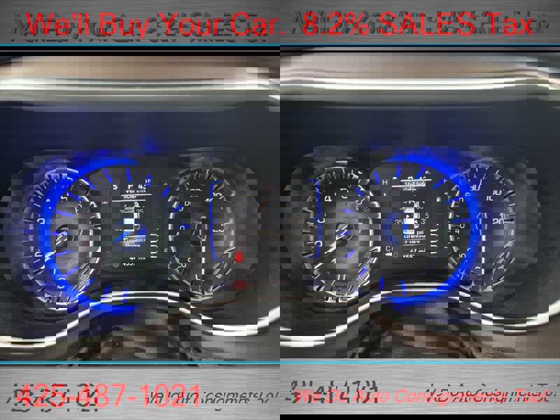 Used 2023 Chrysler Voyager LX image 18