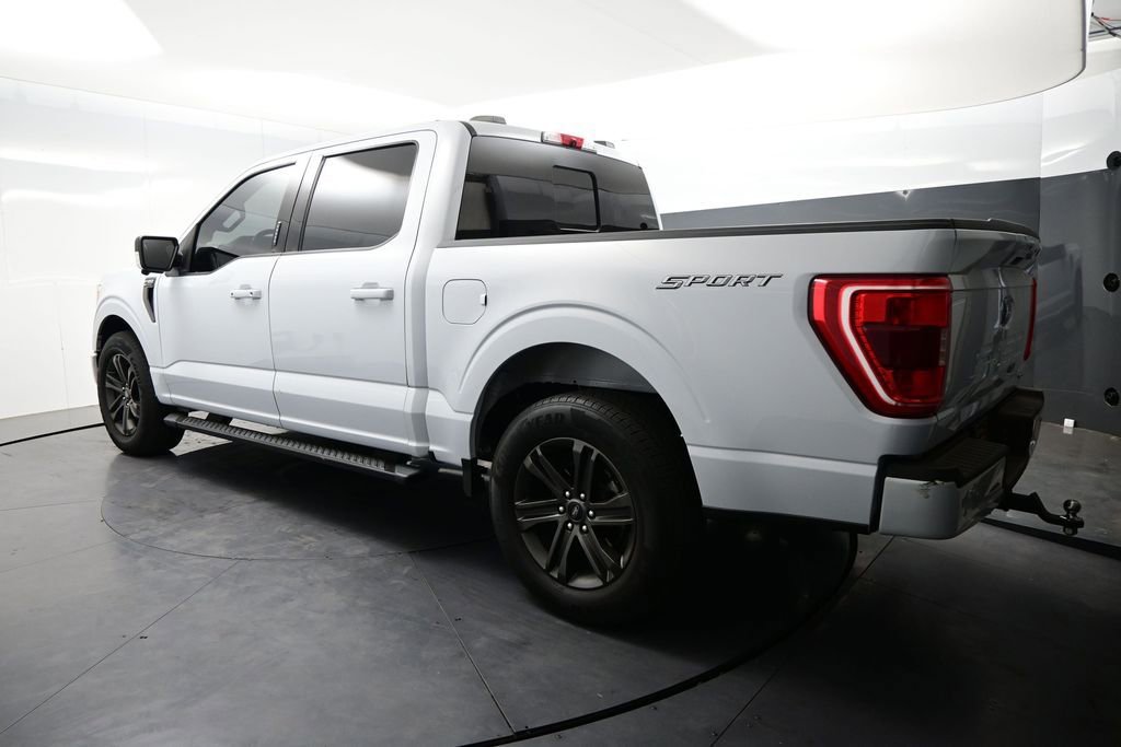 Used 2021 Ford F150 XLT w/ Equipment Group 302A High RWD image 8