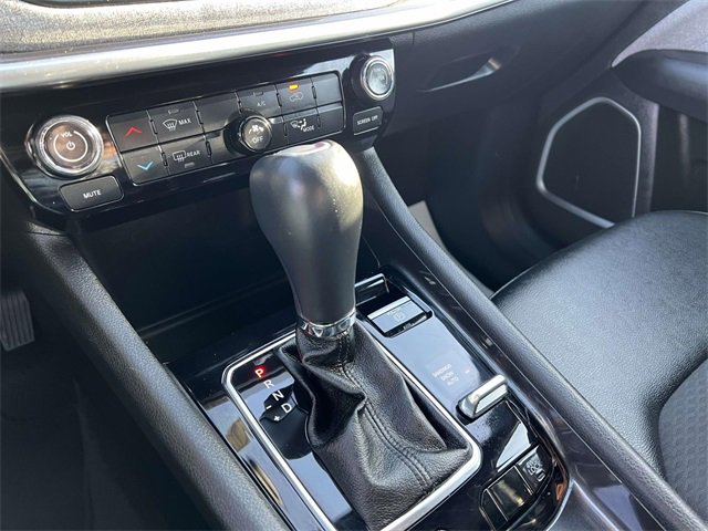 Used 2024 Jeep Compass Latitude image 20