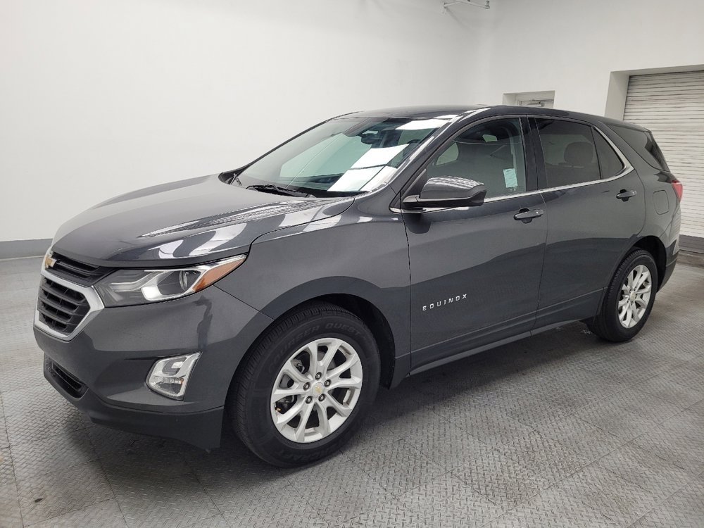 Used 2019 Chevrolet Equinox LT FWD image 2