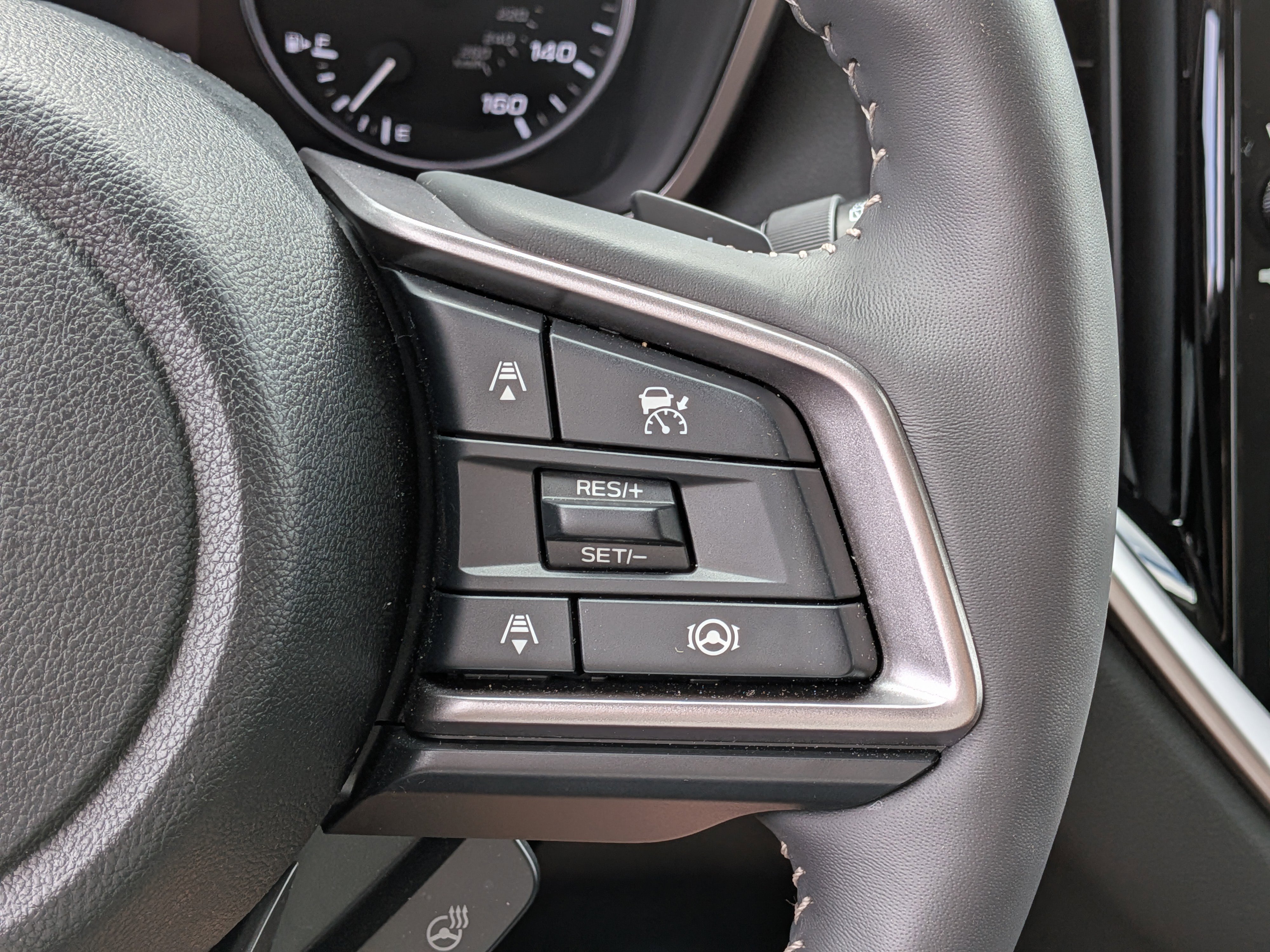 Used 2025 Subaru Ascent Touring AWD/4WD image 26