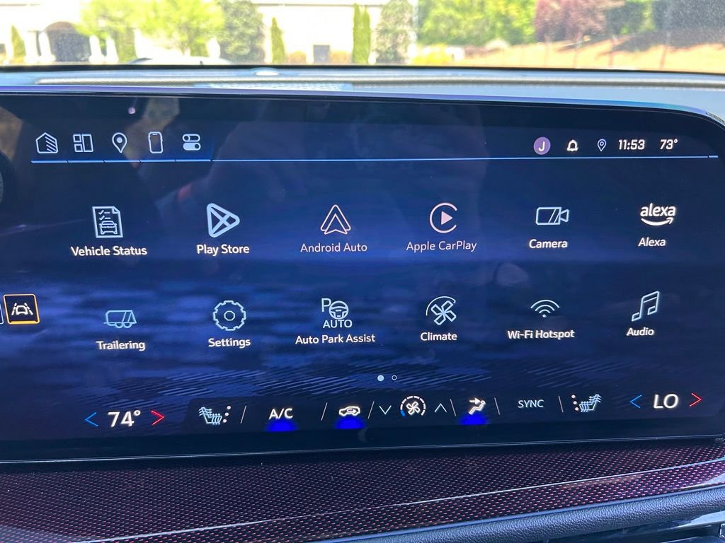 Used 2024 Chevrolet Traverse Z71 w/ Enhanced Driving Package image 30