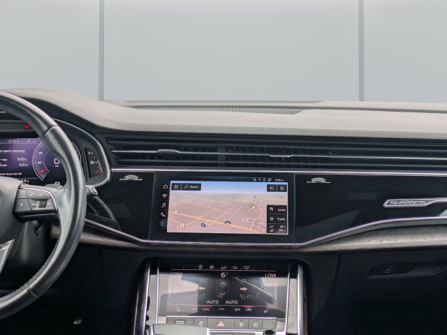 Used 2020 Audi Q7 2.0T Premium w/ Convenience Package AWD/4WD image 19