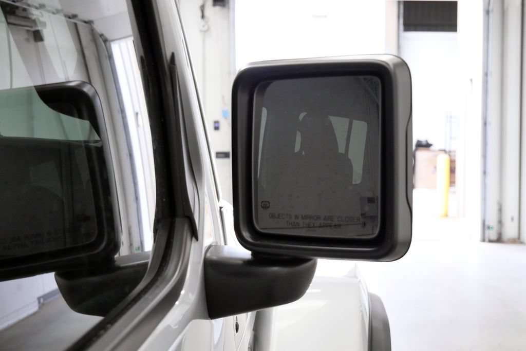 Used 2024 Jeep Wrangler Unlimited Rubicon 392 AWD/4WD image 41
