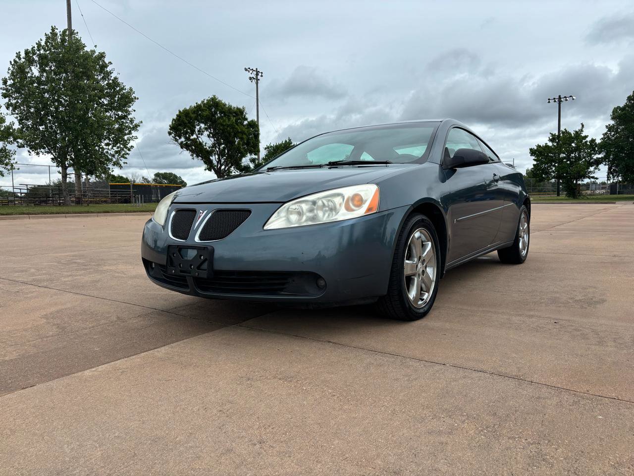 Used 2006 Pontiac G6 GT FWD image 3