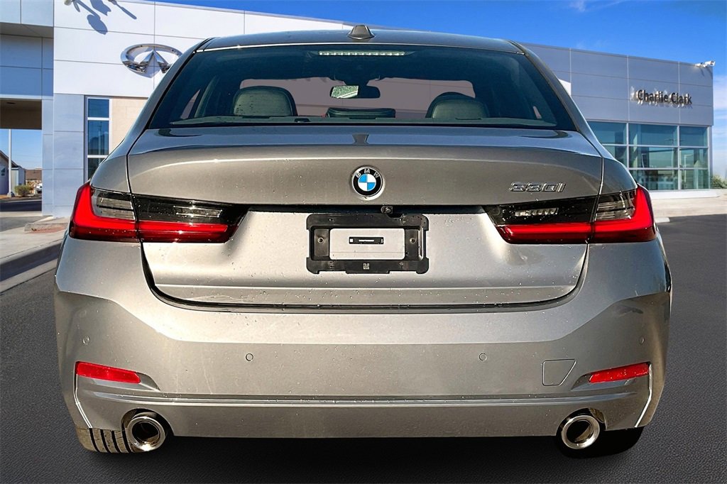 Used 2024 BMW 330i Sedan w/ Convenience Package image 4